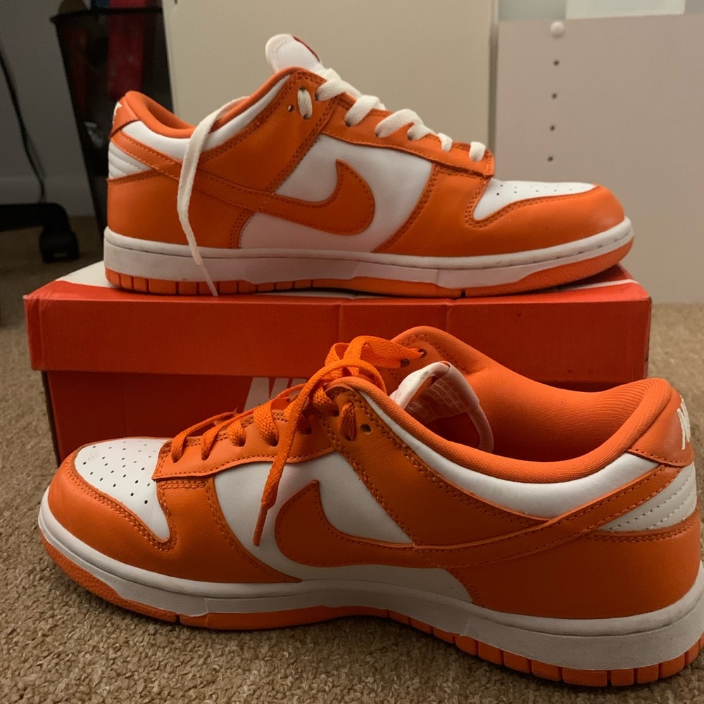 Nike Dunk Low “Syracuse”